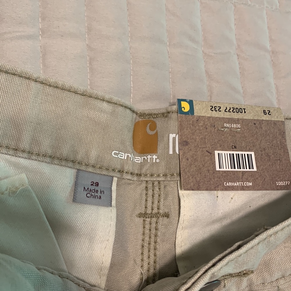 Men’s Carhartt rugged Cargo shorts size 29”x 11” - Picture 2 of 4